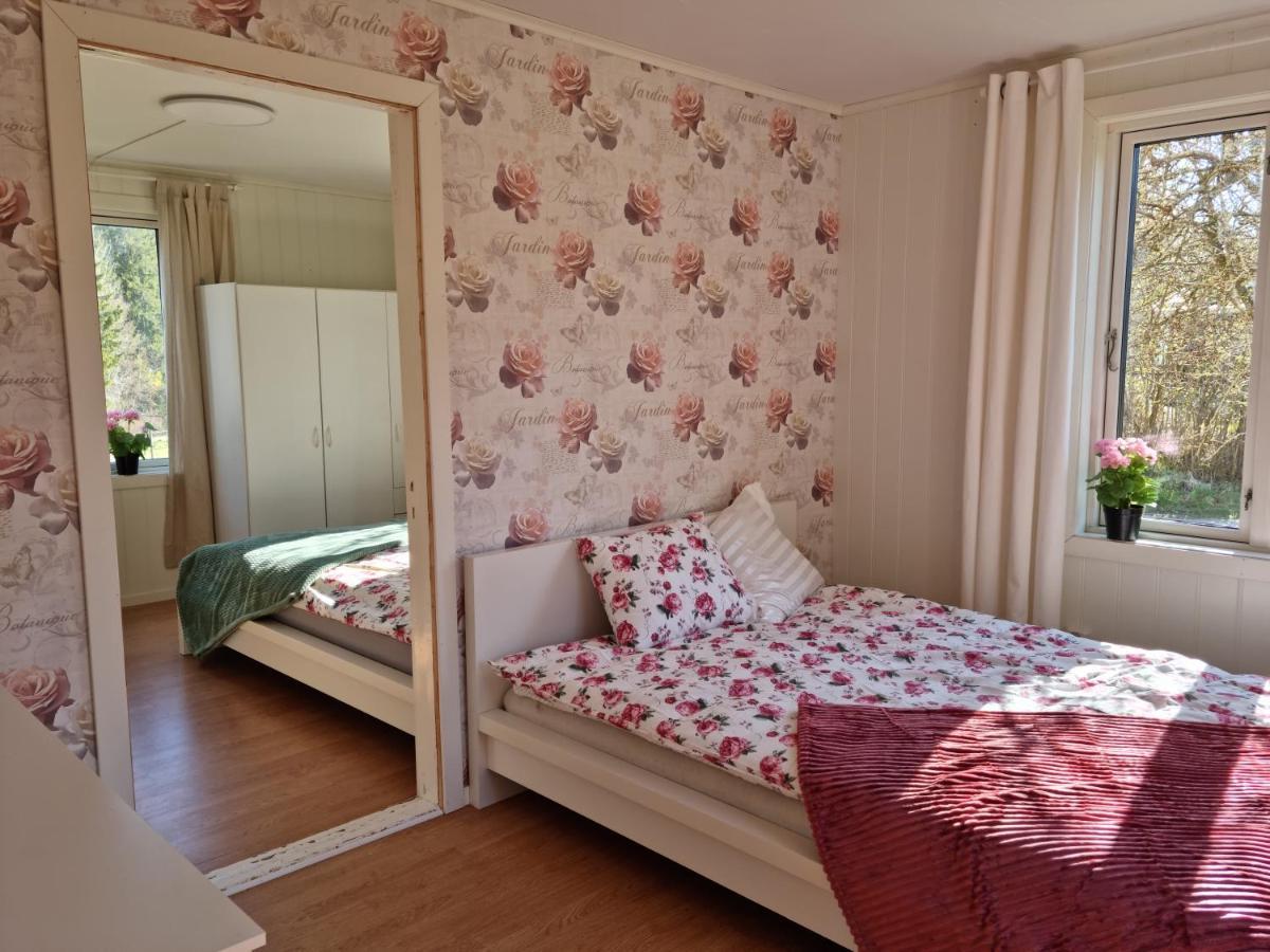 Charmigt Hus Pa Landet Naera Till Bad Strömstad Екстериор снимка