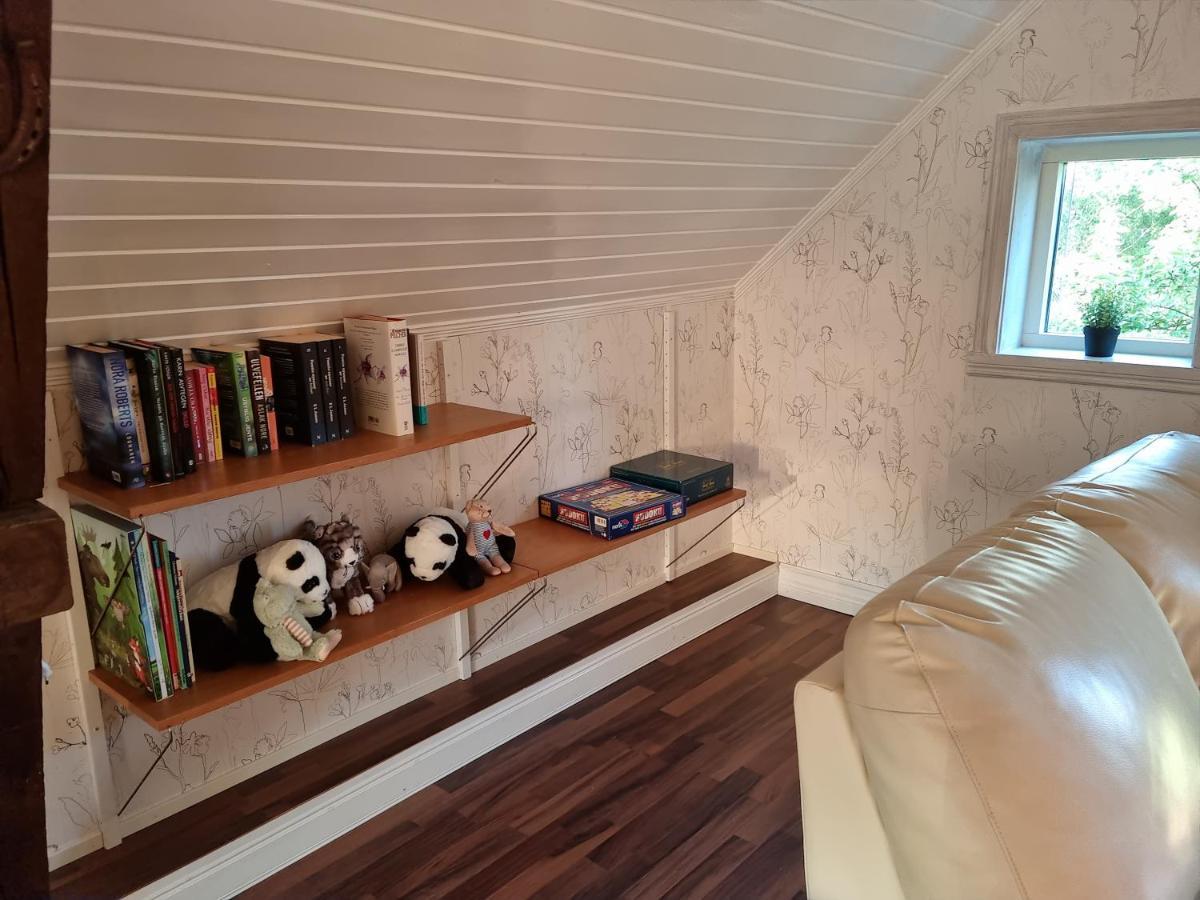 Charmigt Hus Pa Landet Naera Till Bad Strömstad Екстериор снимка